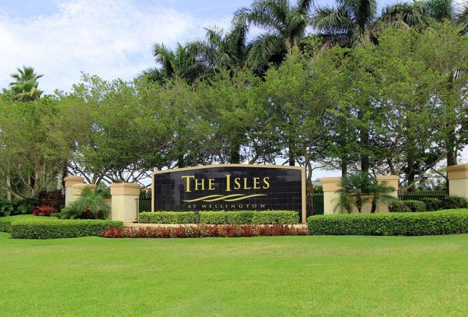 1st image of 4018 Bluff Harbor Way