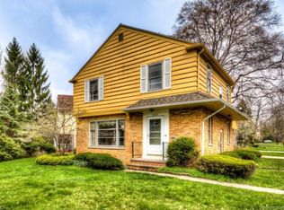 2267 Edgerton Rd, University Heights, OH 44118