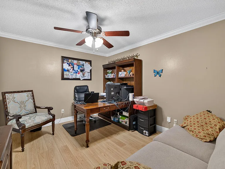 3077 SE Galt Cir — Photo 32