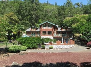 535 San Souci Dr, Roseburg, OR 97471