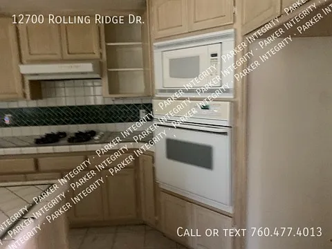 12700 Rolling Ridge Dr — Photo 5