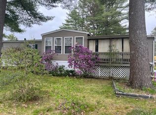 24 Theodore Dr, Brunswick, ME 04011