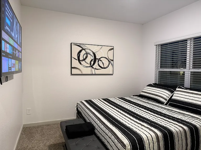 1815 Rolling Hill Ln — Photo 19