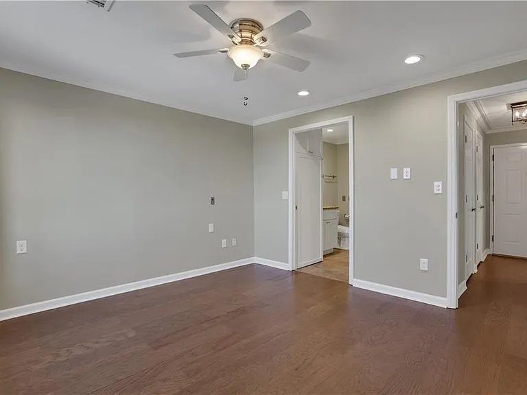 300 Johnson Ferry Rd NE #B902 — Photo 18