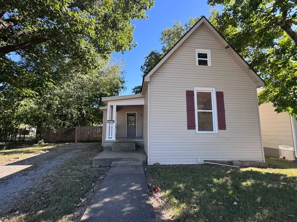 2516 Adams St, Paducah, KY 42003