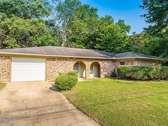 2nd image of 1809 Sandpiper Ave