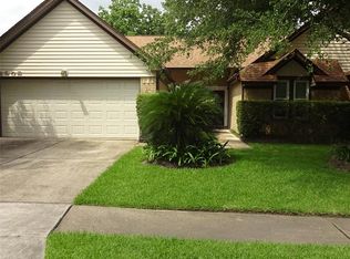 2908 Tower Bridge Ct, Pearland, TX 77581