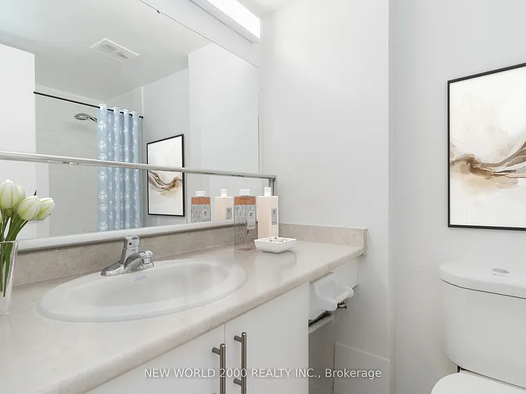 1010 Broadview Ave #Penthouse 5 — Photo 7