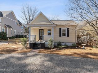 130 E Maine Ave, Southern Pines, NC 28387