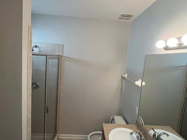 5600 Hampton Hill Cir — Photo 22