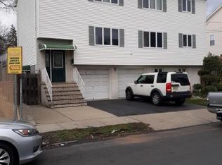 1067-1069 Louisa St, Elizabeth, NJ 07201