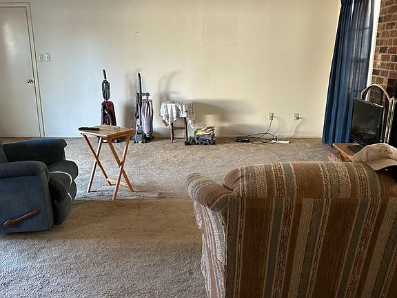 4th image of 703 Partridge Ln