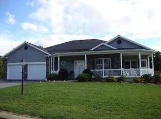 1302 Laura Ln, Bellefonte, PA 16823