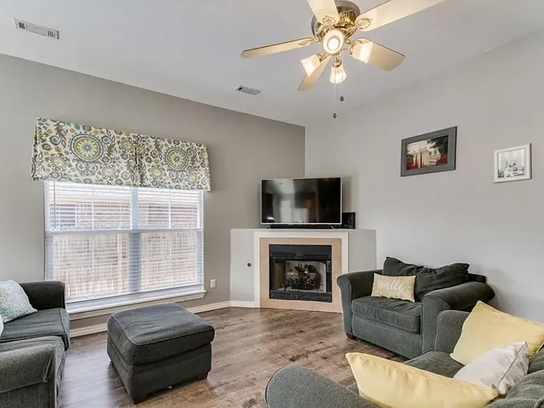 3105 Waterleaf Ave — Photo 4