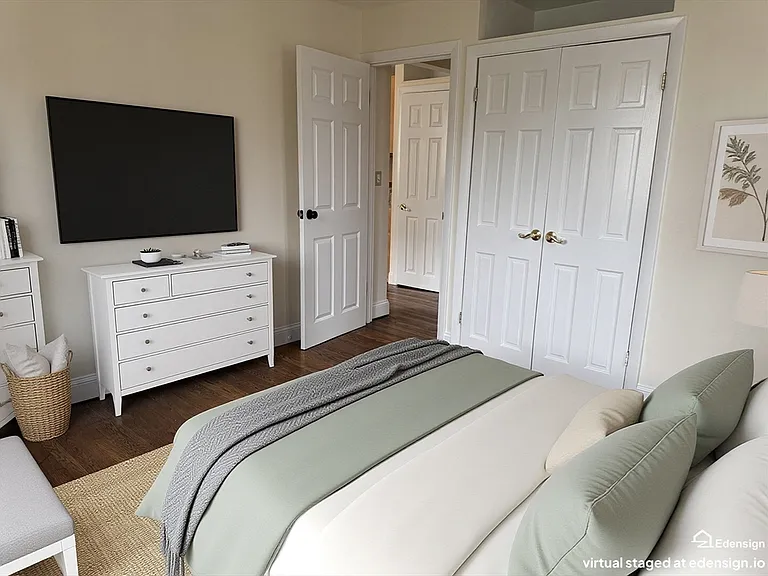 62 Carey Ave #6 — Photo 4