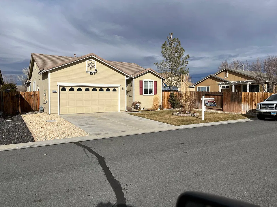 398 Royal Troon Dr