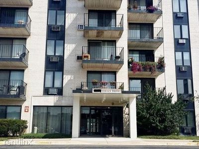 9098 W Terrace Dr Unit 2B, Niles, IL, 60714