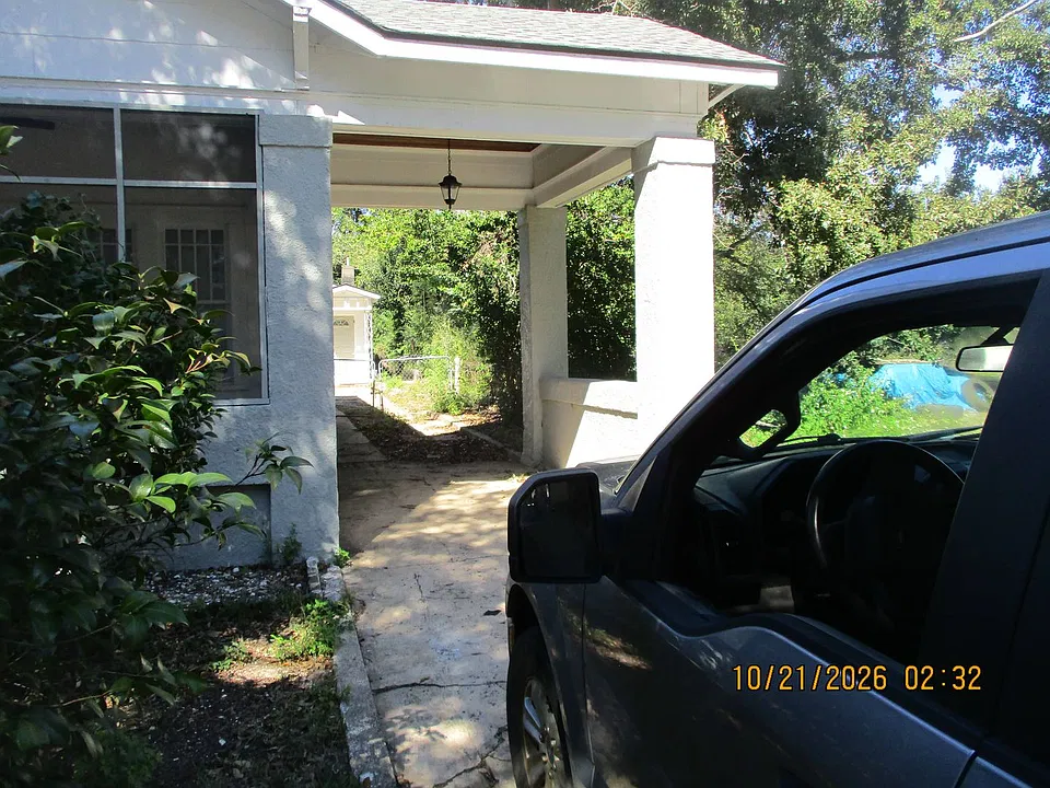 213 1st Ave
