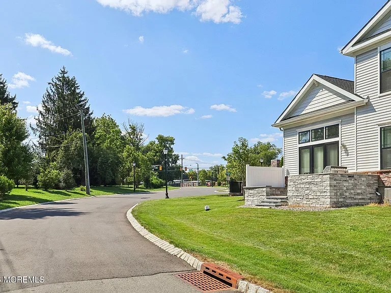 2 Dogleg Ln — Photo 51