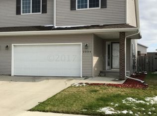 2554 54 Ave S, Fargo, ND 58104