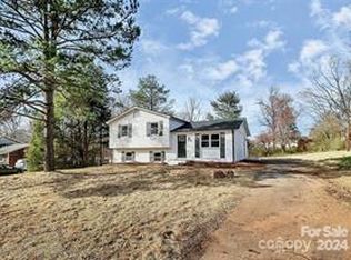 462 Avon Ave, Troutman, NC 28166