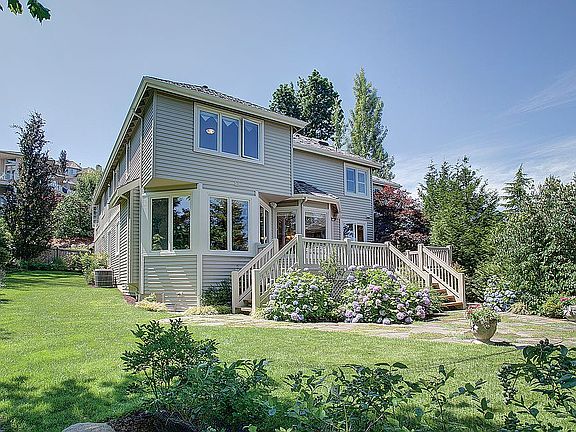 2nd image of 5640 173rd Ave SE