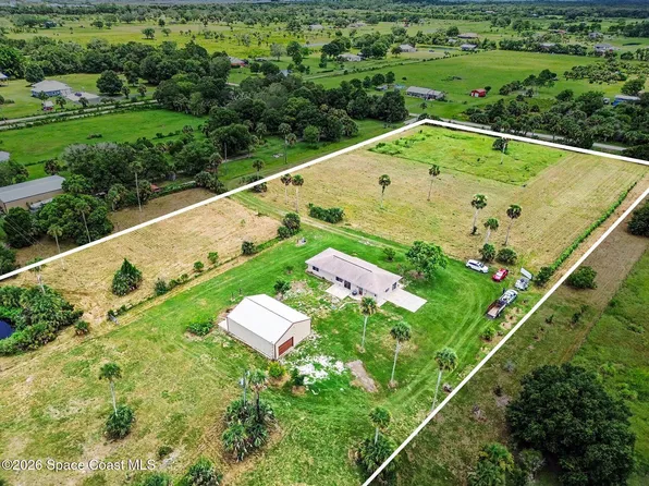 3240 Coral Ave, Mims, FL 32754