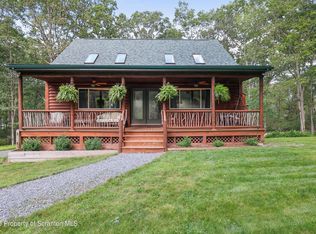 117 Red Rock Cir, Lords Valley, PA 18428