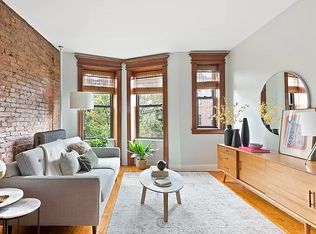 363 7th St APT 3R, Brooklyn, NY 11215