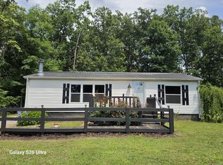 1361 Lakeshore Dr, Beechgrove, TN 37018