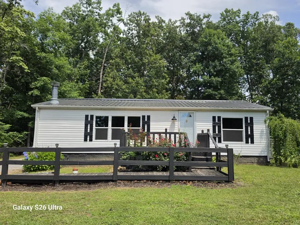 1361 Lakeshore Dr, Beechgrove, TN 37018