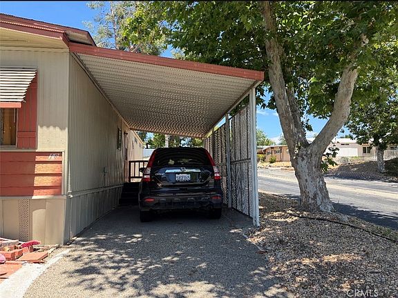 2nd image of 31130 S General Kearny Rd Space 18