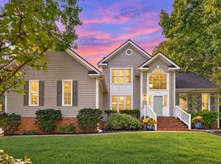 9501 Meadowmont Ln, Raleigh, NC 27615