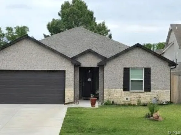 600 Canton Pl, Mannford, OK 74044