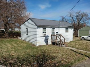 1219 3rd Ave W, Oskaloosa, IA 52577