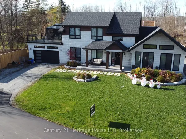 9785 Niagara River Pkwy, Niagara Falls, ON L2G 0N9