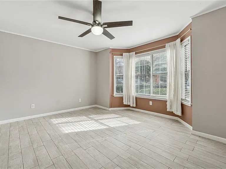 434 McGill Pl NE — Photo 25