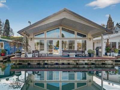 173 NE Bridgeton Rd Slip 14, Portland, OR, 97211