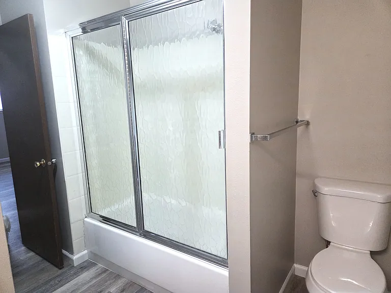 7002 1/2 Maclaren Way #1 — Photo 5