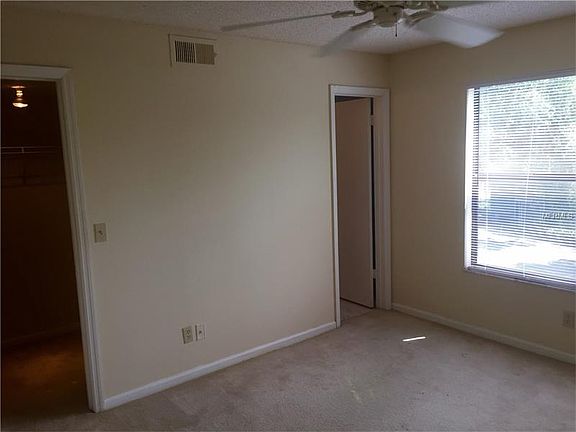 4th image of 8628 Bonaire Bay Ln APT 301