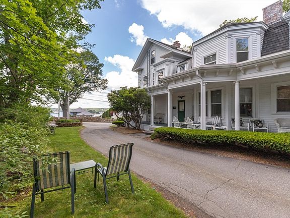 5th image of 28 Eastern Point Rd