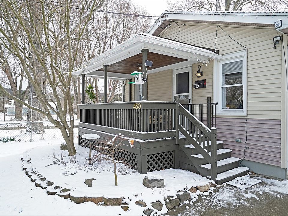 1st image of 450 Schuyler Ave