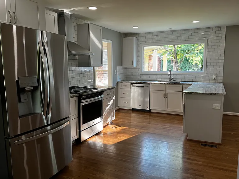 Entire kitchen