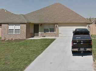 5898 Cord Ave, Springdale, AR 72762