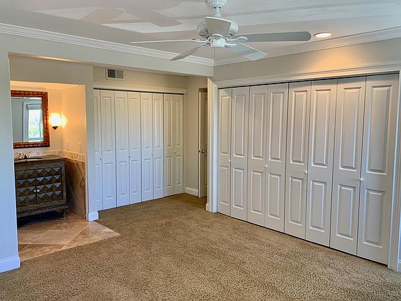 Main bedroom, two large closets
