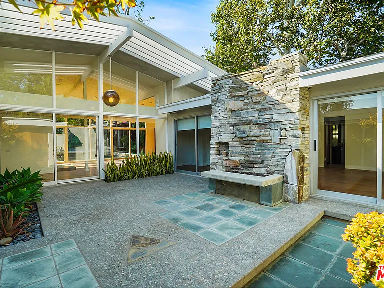 30725 Manzano Dr — Photo 14
