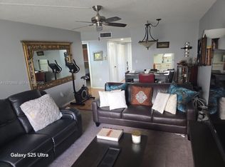 8100 Sunrise Lakes Blvd APT 110, Fort Lauderdale, FL 33322