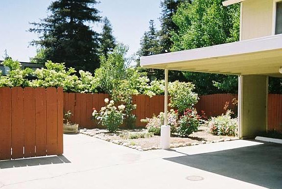 3rd image of 2305 Cheim Blvd APT 25
