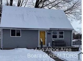 1135 Lexington Pkwy, Ypsilanti, MI 48198
