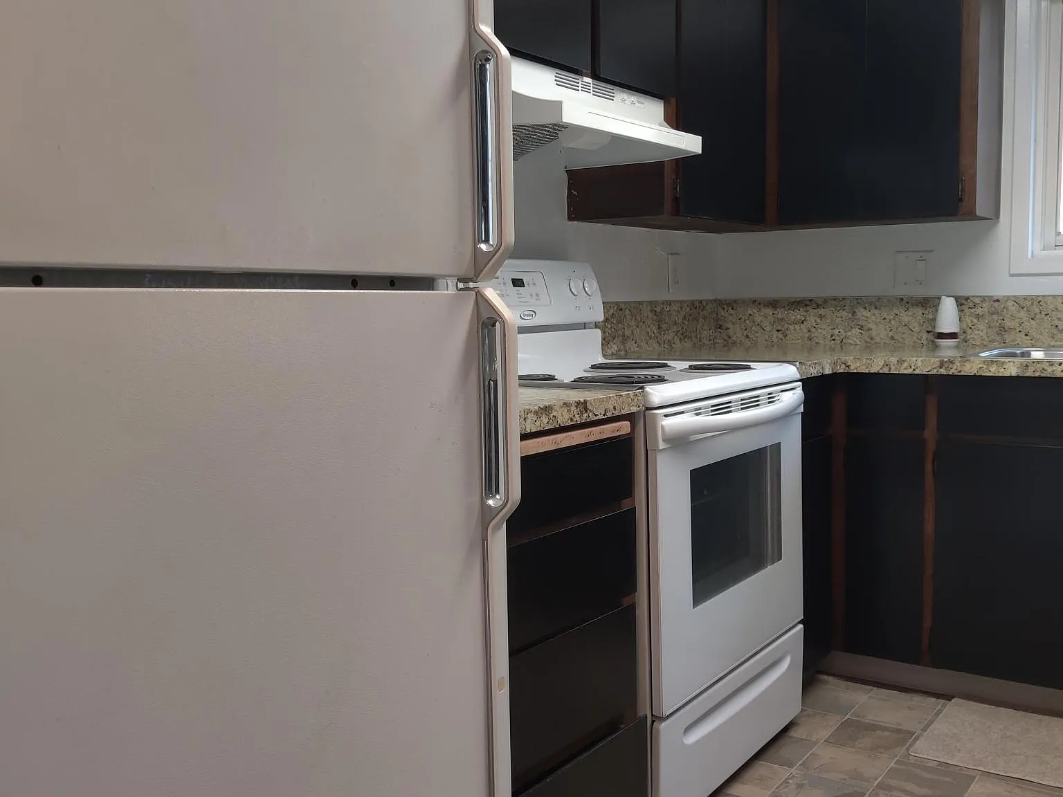 2 bed, 828 sqft, $1,400 — Photo 4